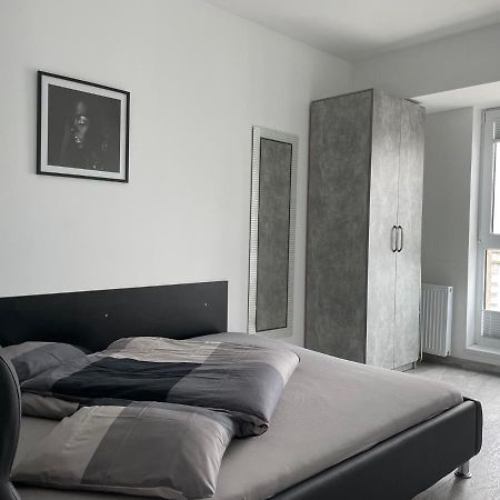 Cozy 2-Room Penthouse Lakeview W14 Бухарест Экстерьер фото