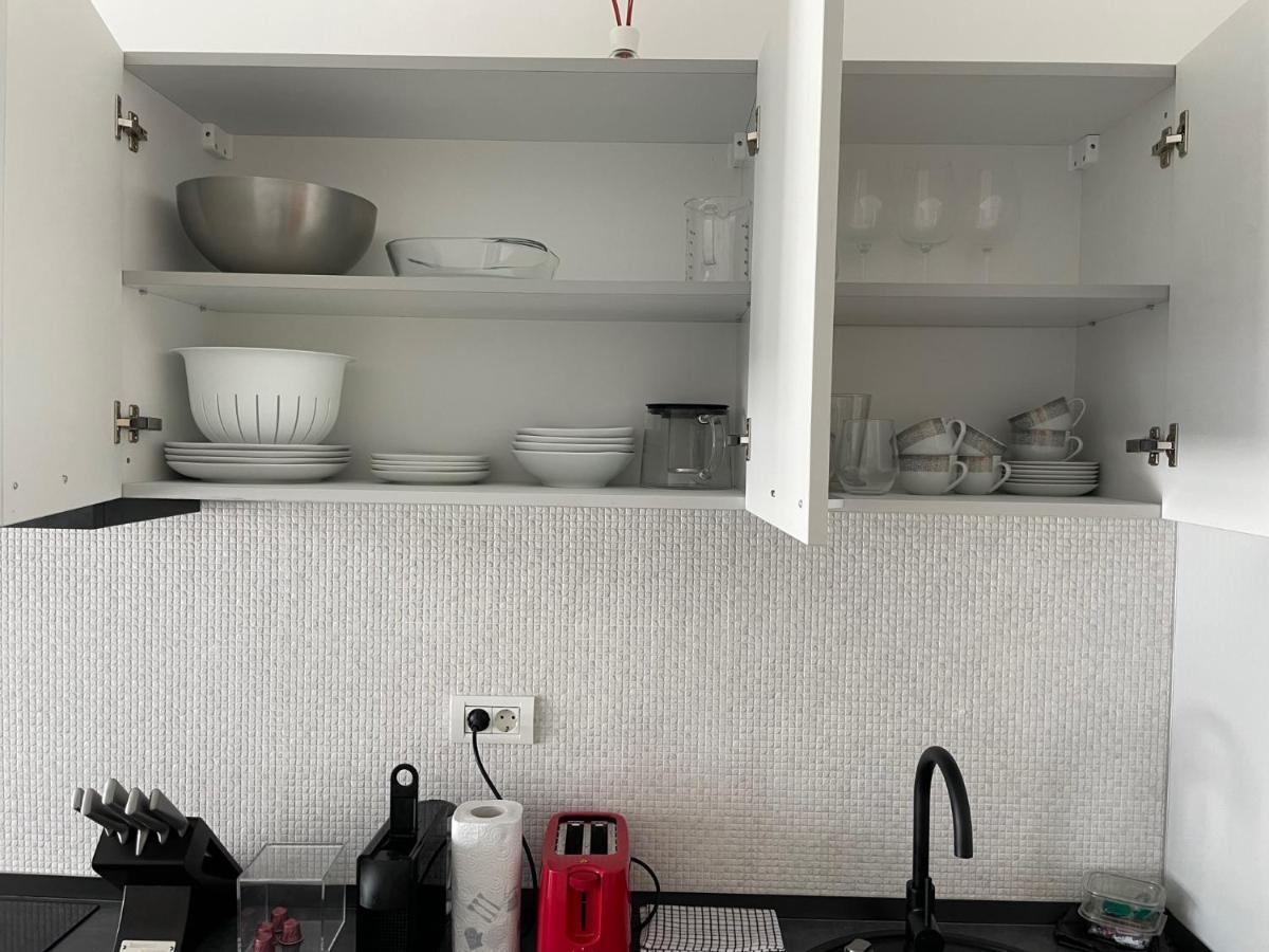 Cozy 2-Room Penthouse Lakeview W14 Бухарест Экстерьер фото