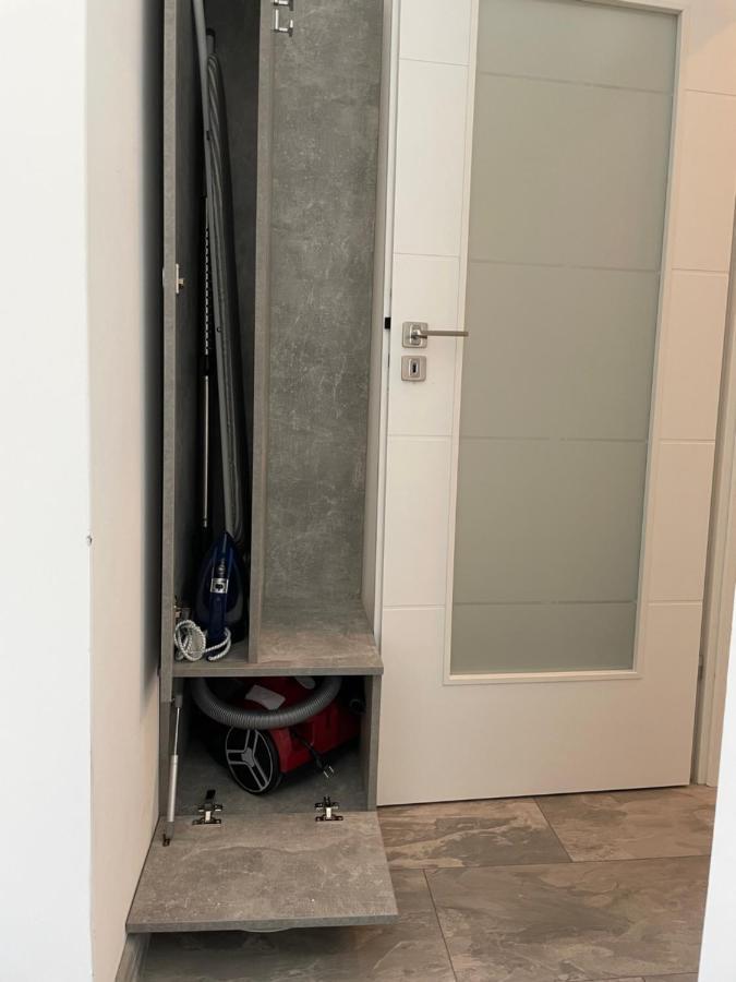 Cozy 2-Room Penthouse Lakeview W14 Бухарест Экстерьер фото