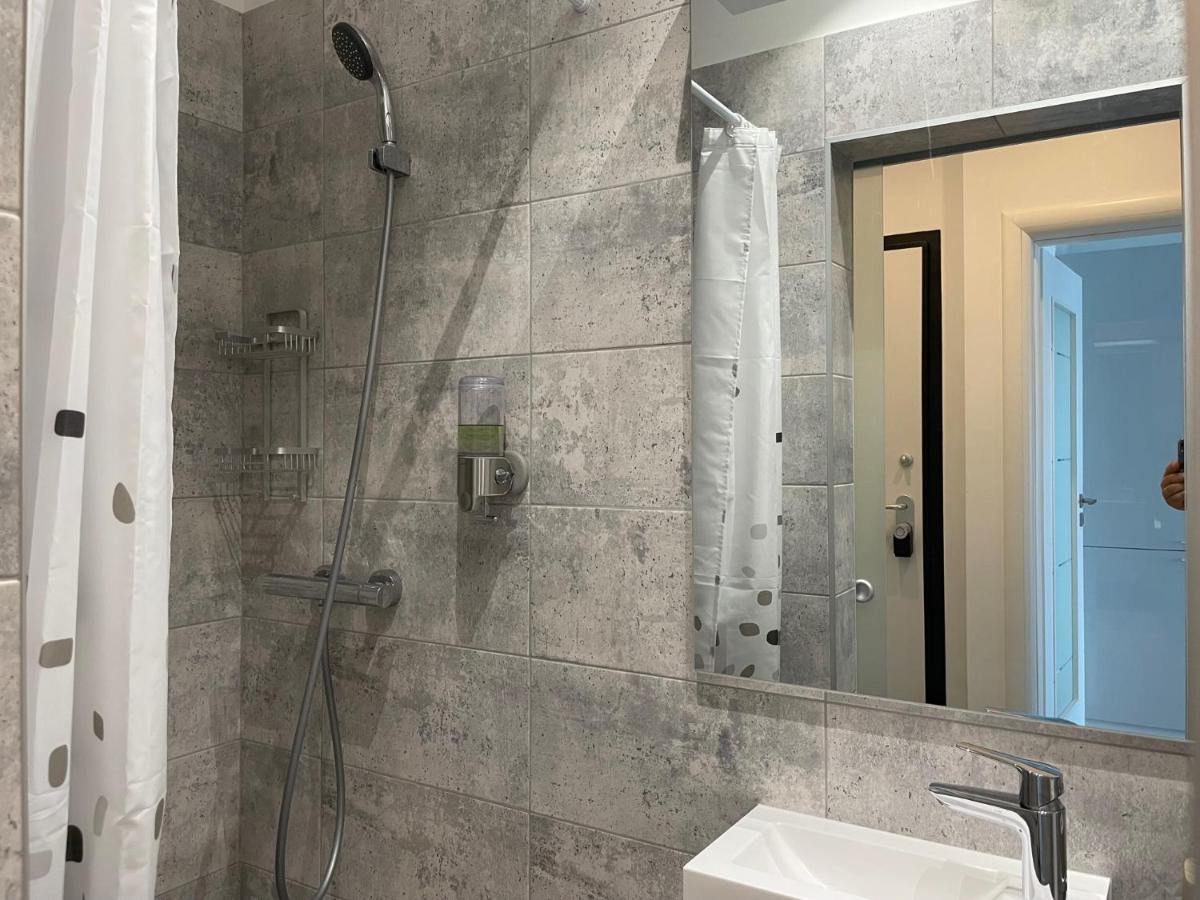 Cozy 2-Room Penthouse Lakeview W14 Бухарест Экстерьер фото